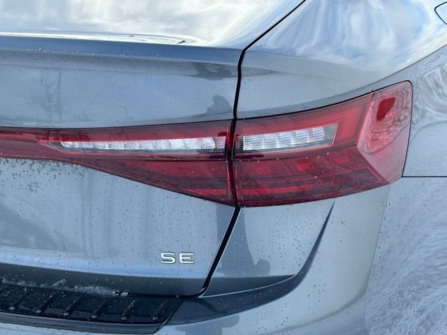 2025 Volkswagen Jetta SE - Photo 14