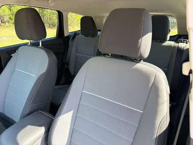 Used 2015  Ford SE image 14