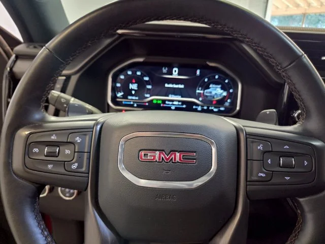 Used 2023 VOLCANIC RED TINTCOAT GMC AT4 image 25