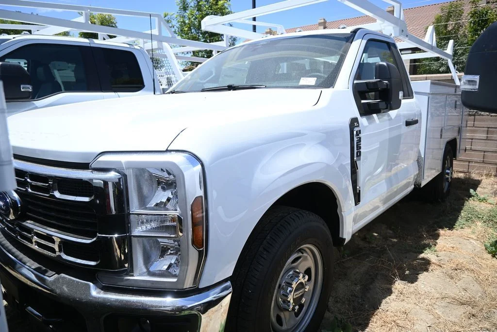 New 2026 White Ford XL image 5