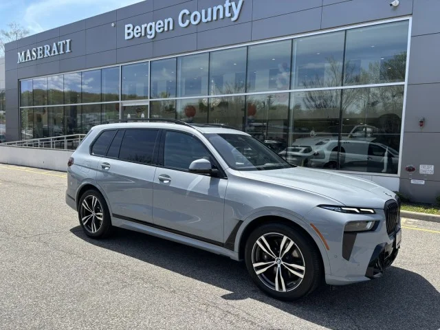 Used 2024 Brooklyn Grey Metallic BMW xDrive40i ~ M Sport Professional Package image 9
