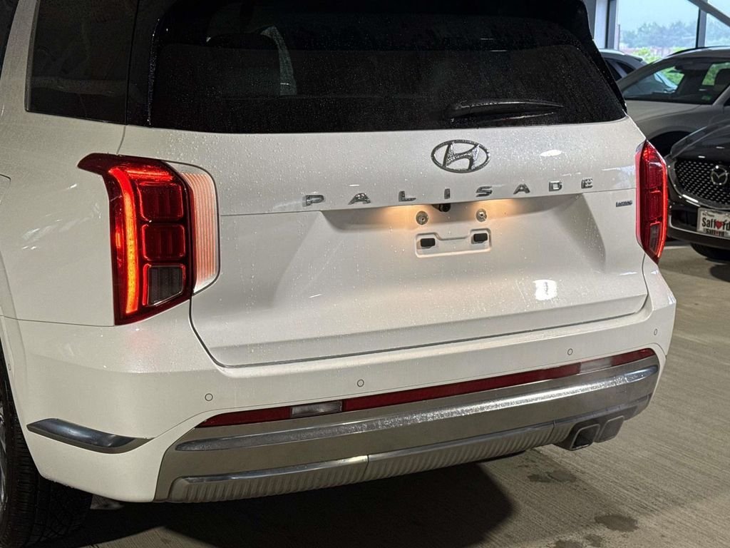 Used 2024 White Hyundai Calligraphy image 11