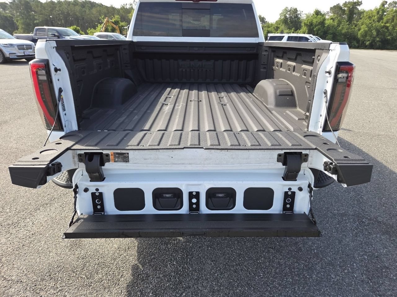 2026 GMC Sierra 2500HD AT4 - Photo 24