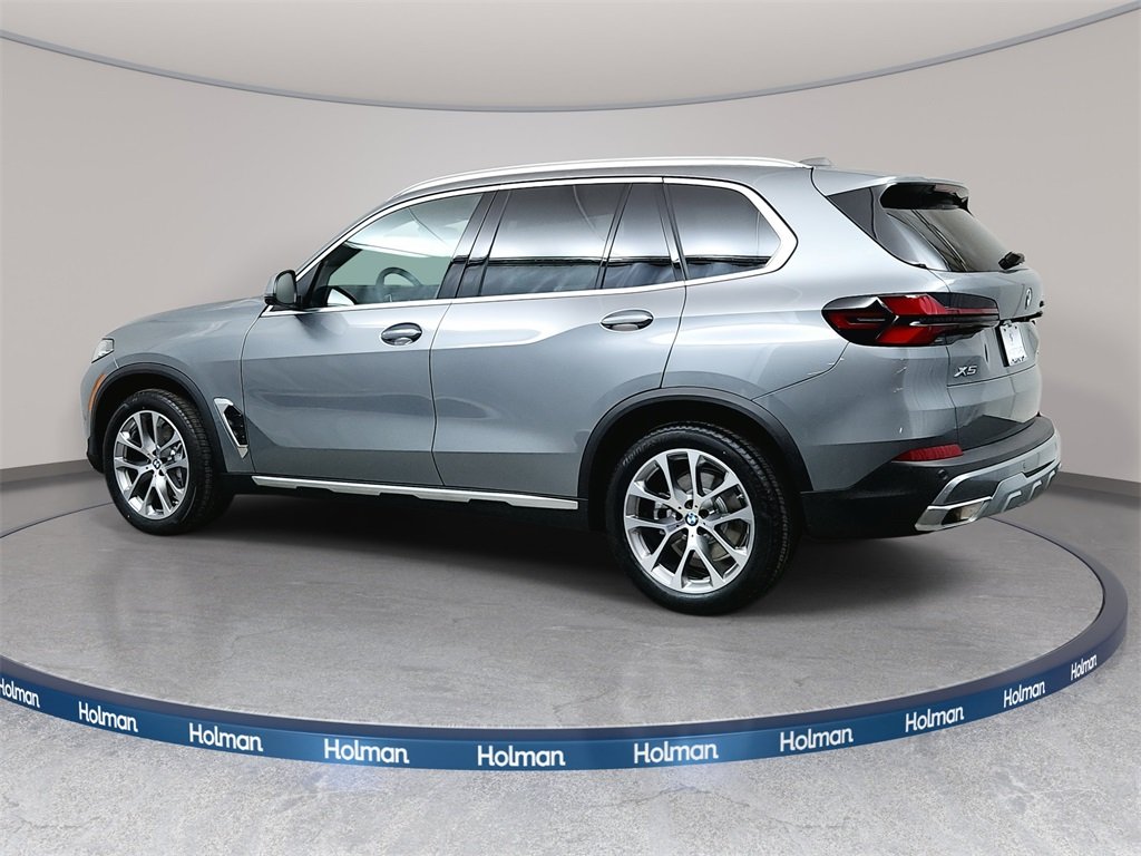2024 Bmw X5 xDrive40i photo 2