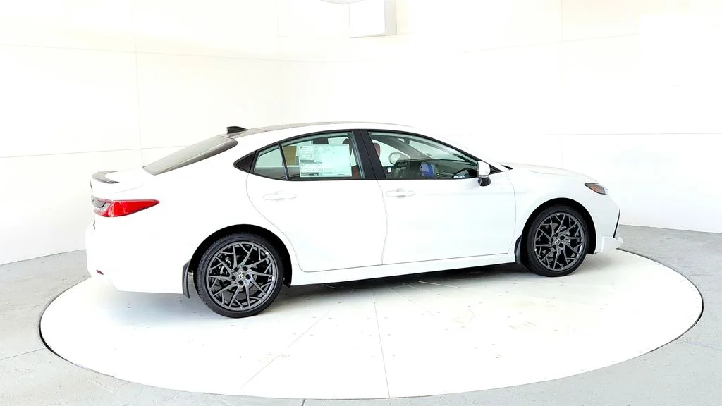 New 2026 Wind Chill Pearl Toyota XSE image 6