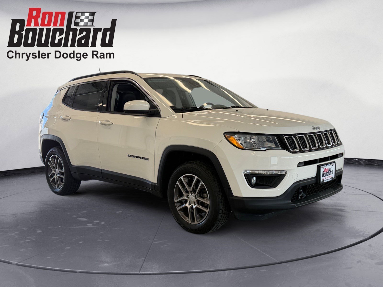 2020 Jeep Compass Sun & Safety 4X4's photo