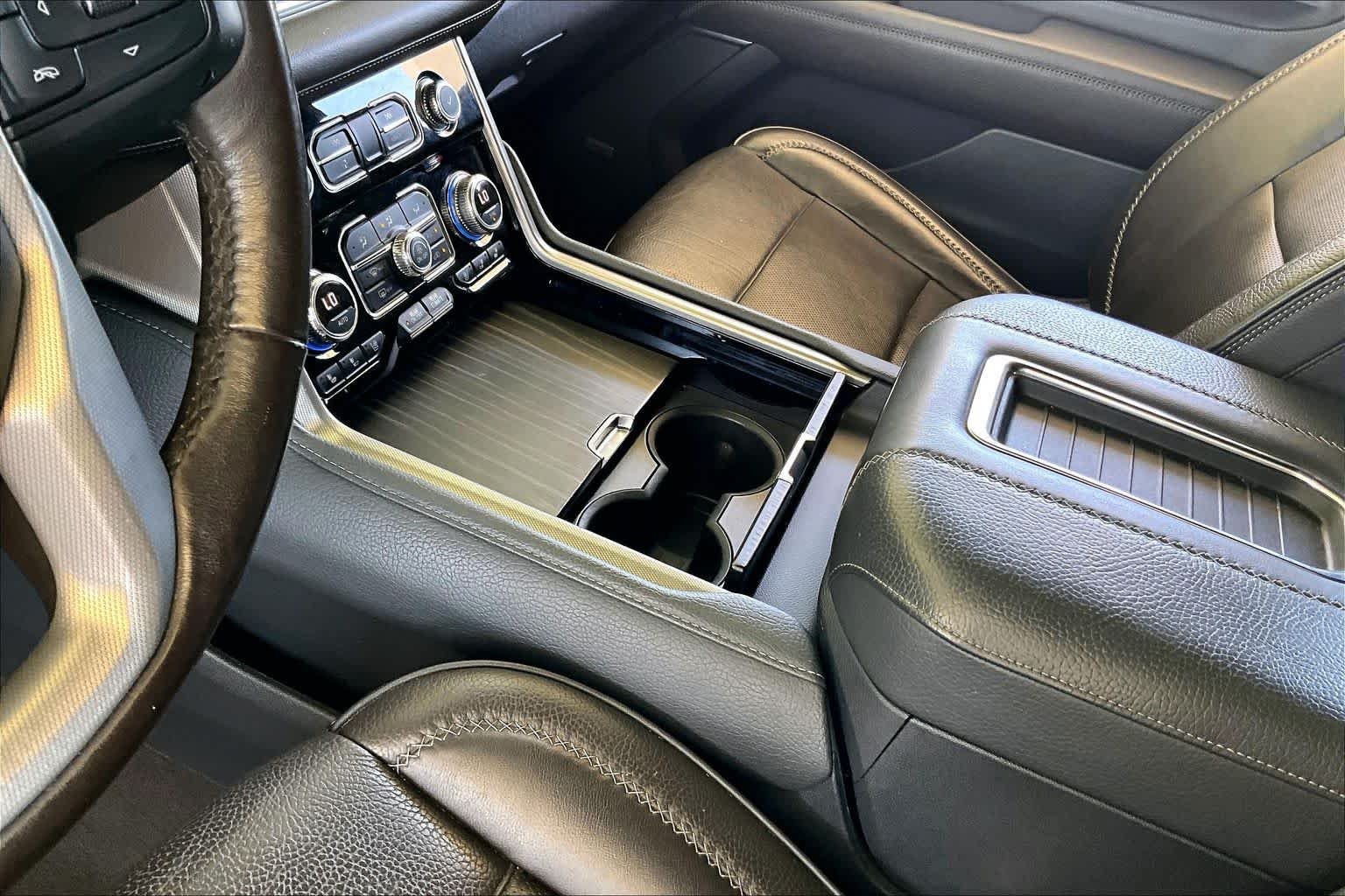 Used 2021 Summit White GMC Denali image 15