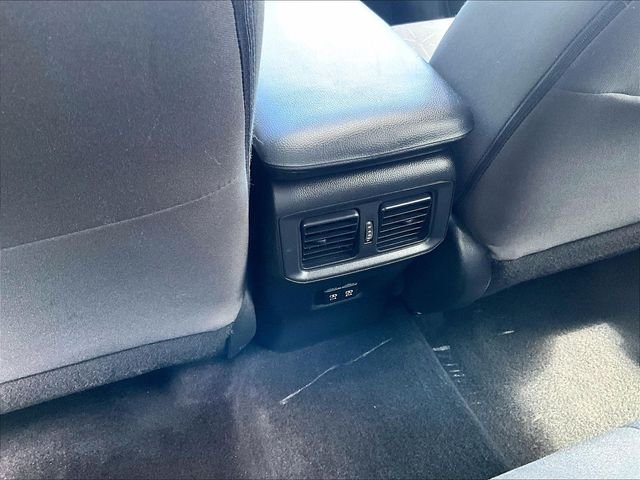 Used 2020 Black Toyota XLE image 29