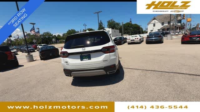 Used 2025 White Honda Touring image 7