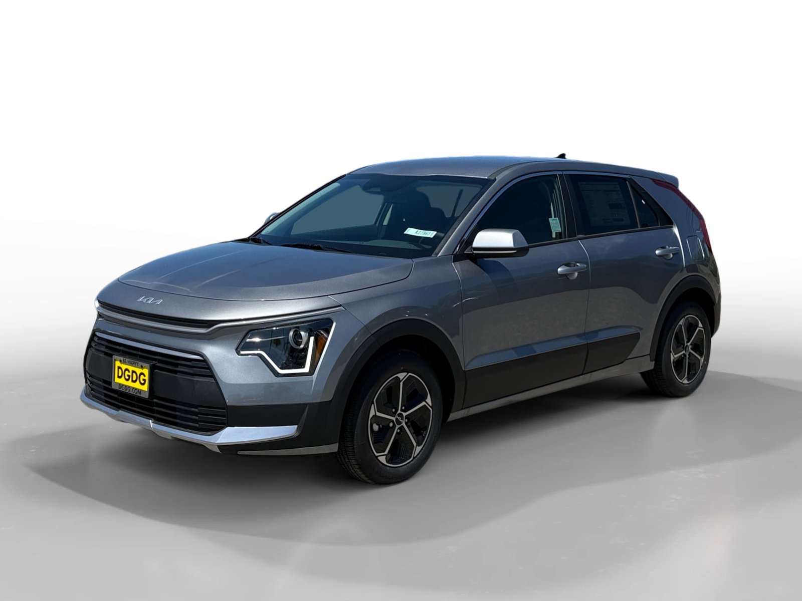 2026 Kia Niro LX HEV's photo