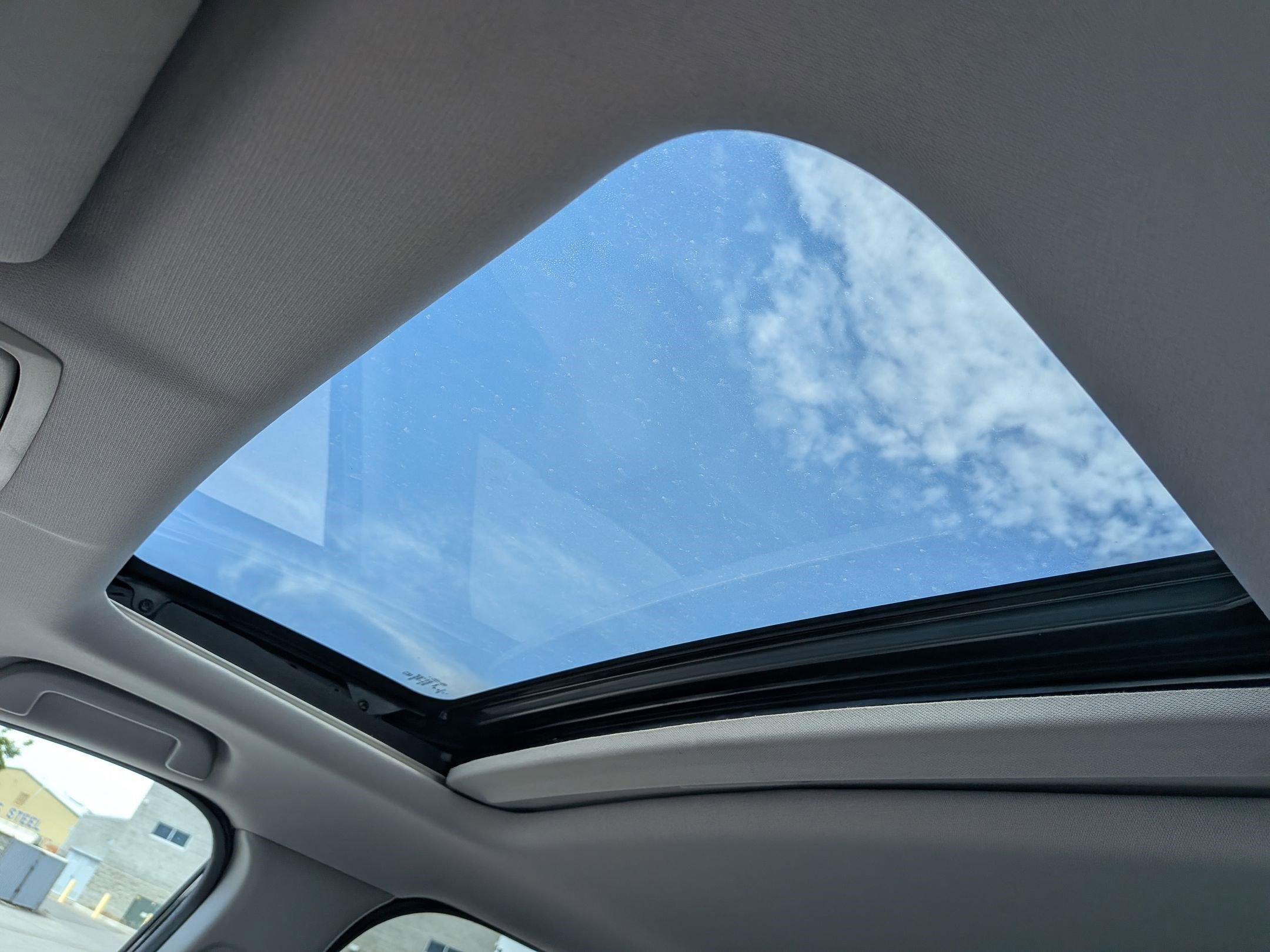 2022 Honda CR-V Touring - Photo 16
