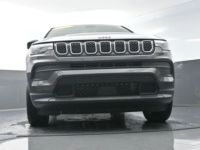 Used 2023 Gray Jeep Sport image 42