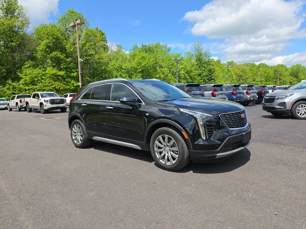 2023 Cadillac XT4 Premium Luxury AWD's photo