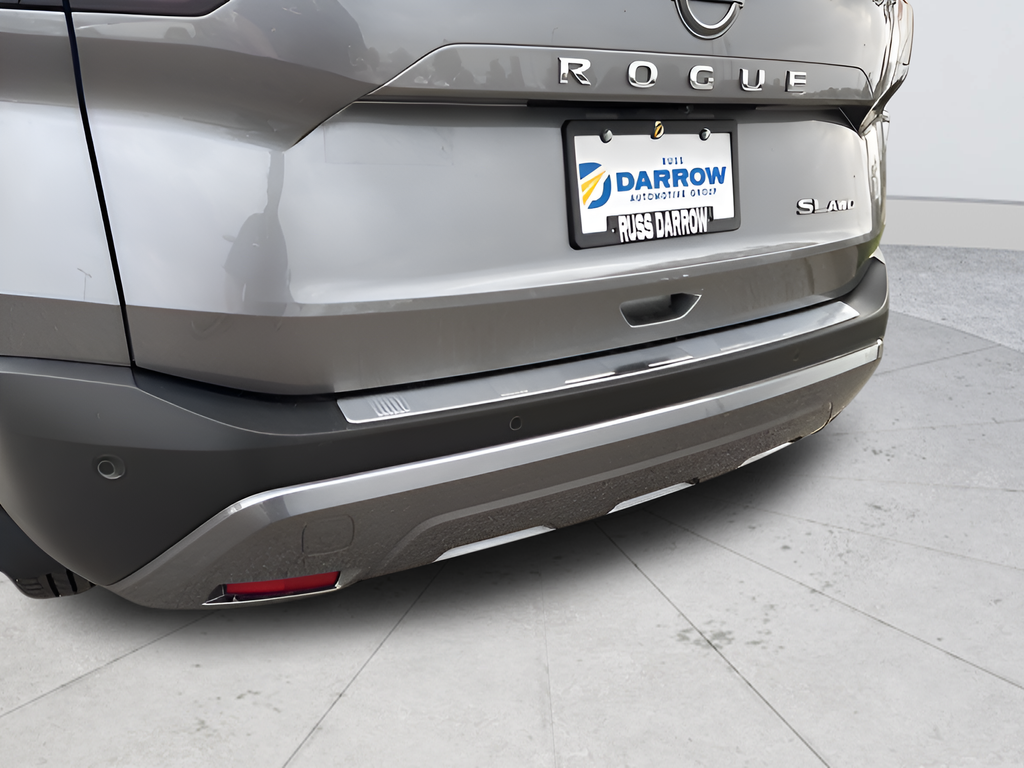 Used 2023 Gray Nissan SL image 23