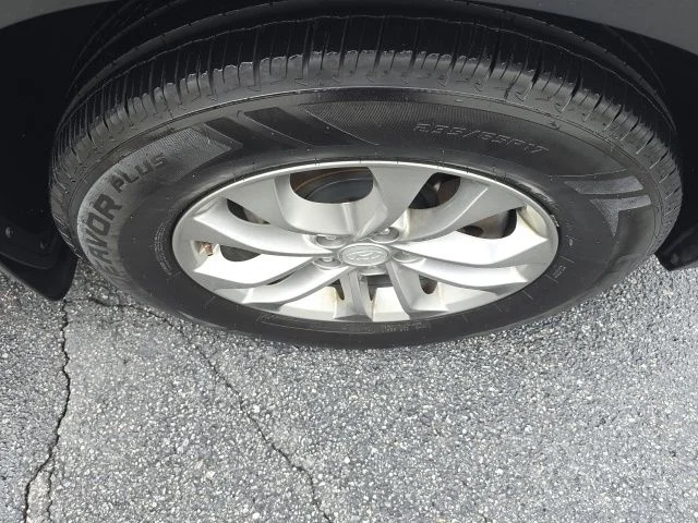 Used 2020 Silver Hyundai SEL image 22