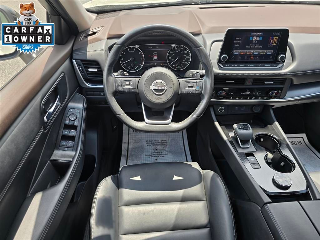 Used 2023 White Nissan SV image 3