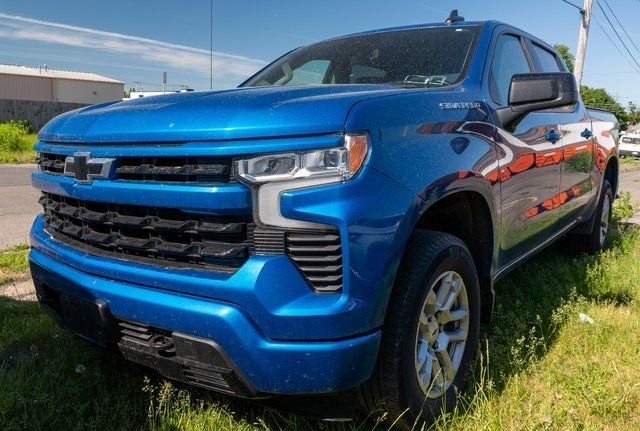 2022 Chevrolet Silverado 1500 2022 Chevrolet Silverado 1500 RST 4D Crew Cab