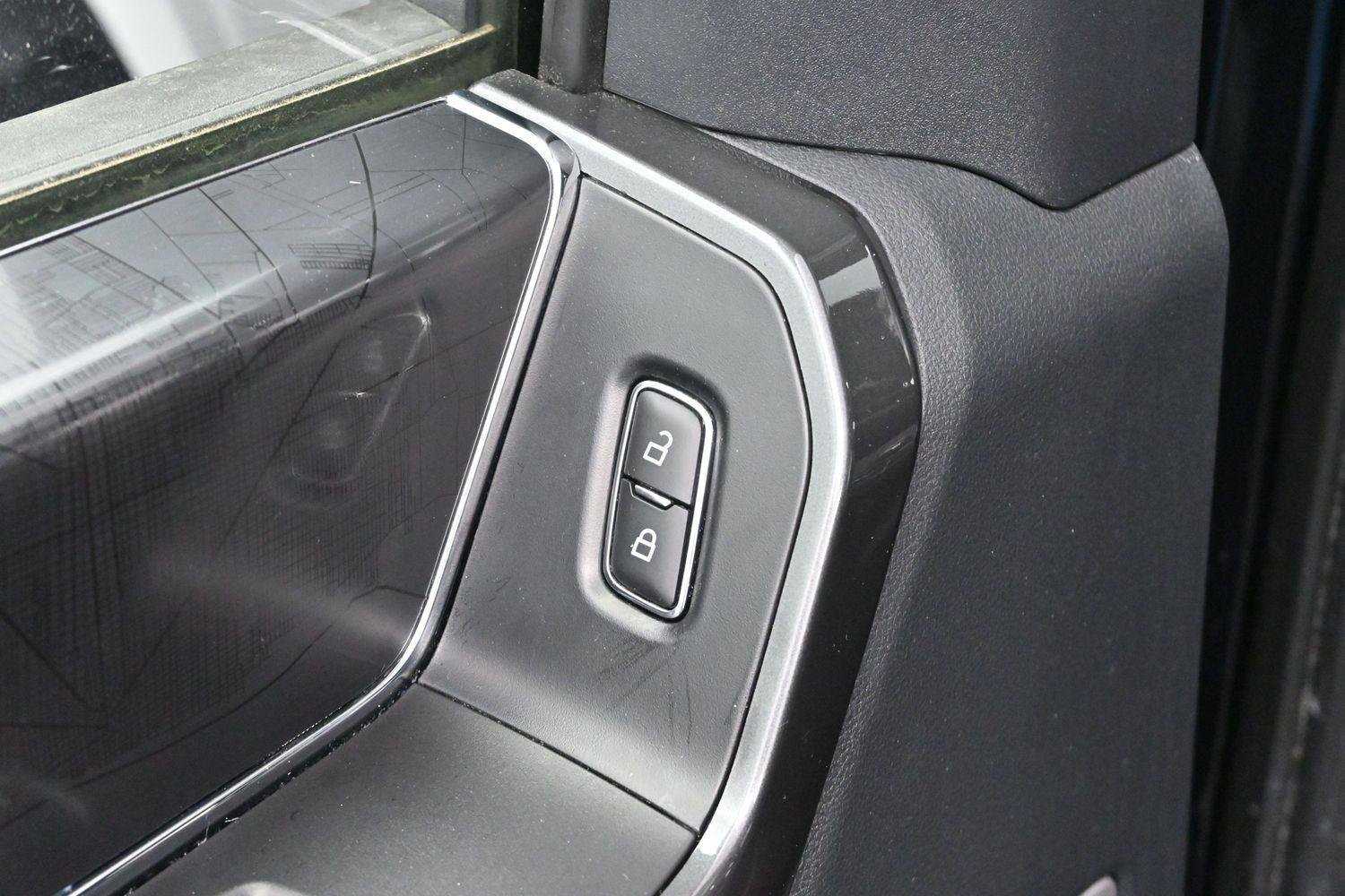 Used 2022 Agate Black Ford XLT image 13