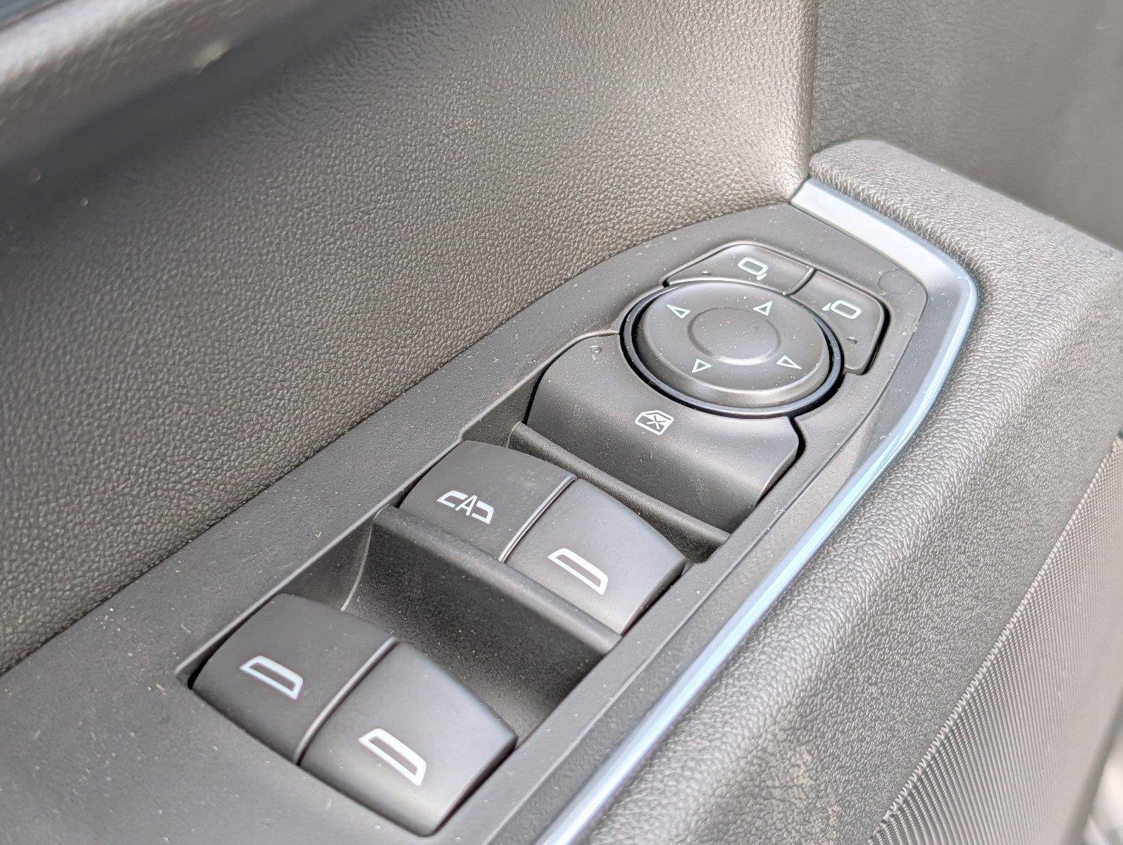 New 2026 Sterling Metallic GMC Elevation image 16