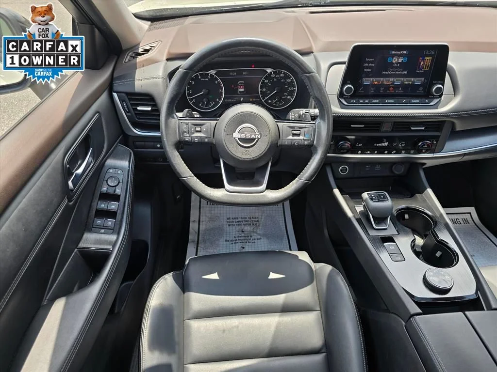 Used 2023 White Nissan SV image 3