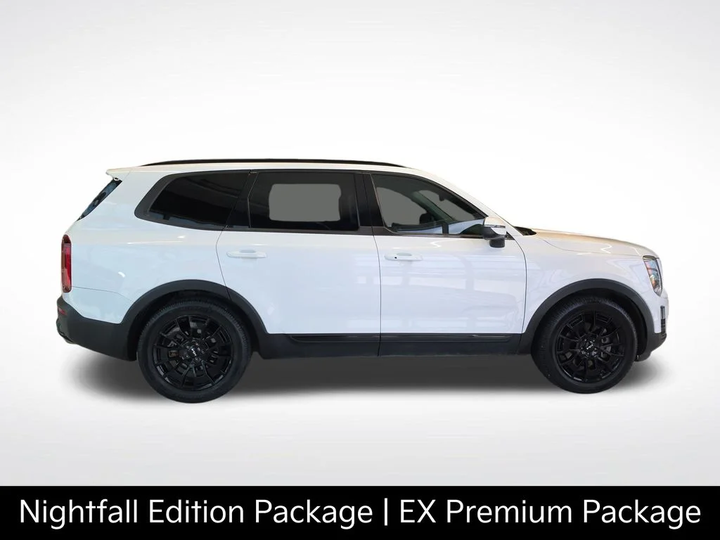 Certified Used 2022 White Kia EX image 9