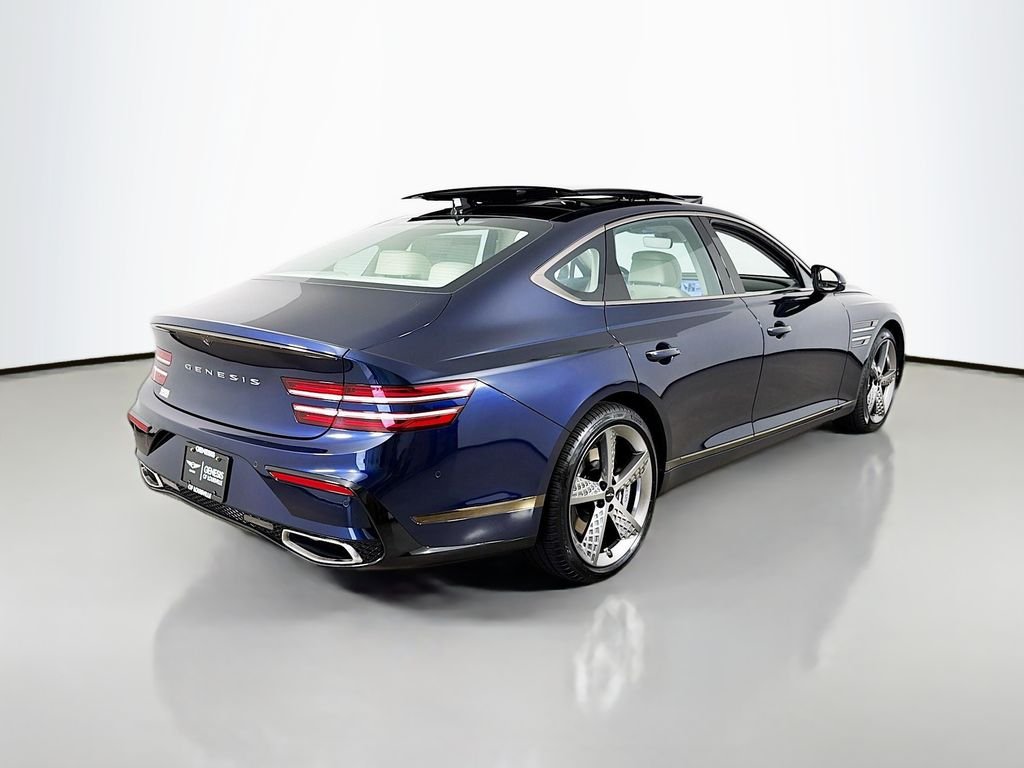 New 2027 Capri Blue Genesis 2.5T Sport Prestige image 7