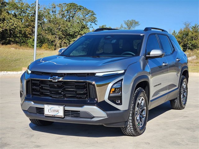 2026 Chevrolet Equinox ACTIV photo 2