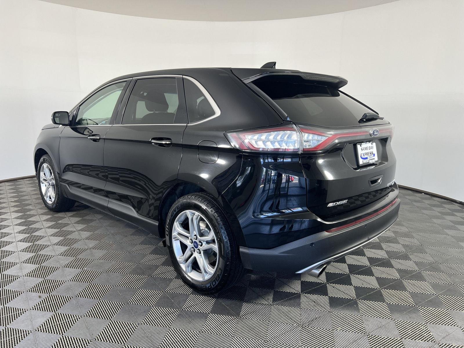 Used 2018 Shadow Black Ford Titanium image 5