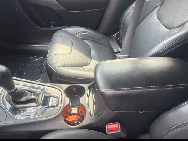 Used 2019 Red Jeep Limited image 11