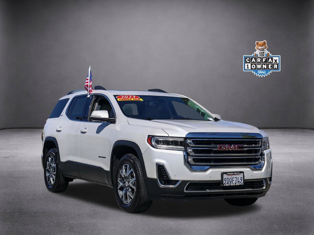 2023 GMC Acadia SLT