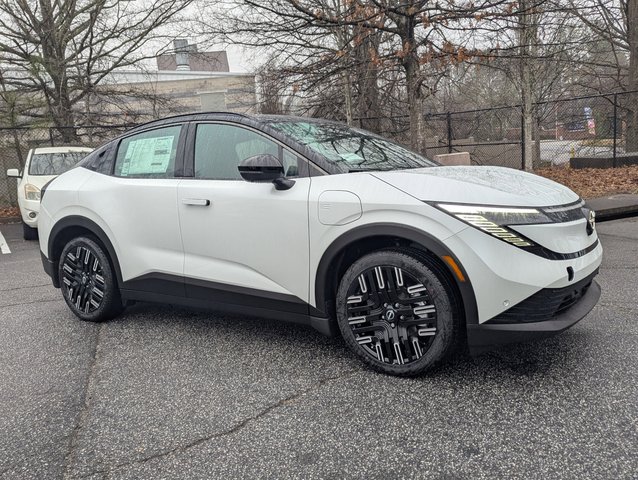 2026 Nissan Leaf PLATINUM+