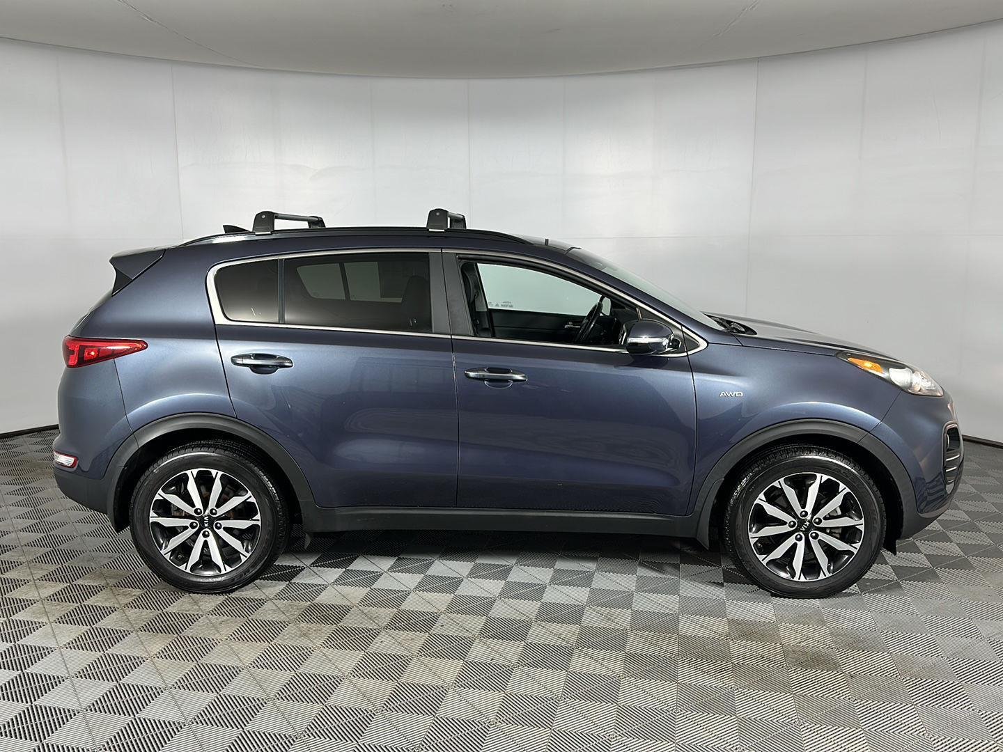 Used 2019 Pacific Blue Kia EX image 15