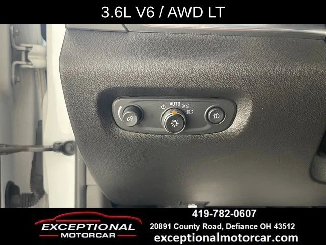 Used 2021 White Chevrolet 3LT W/Leather image 36