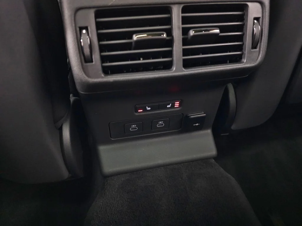 New 2026 Carpathian Grey Land Rover Belgravia Edition Satin image 35