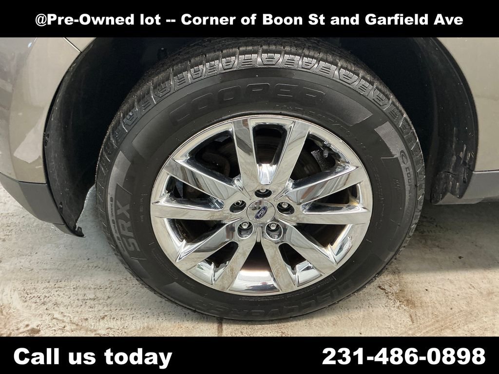 Used 2014 Gray Ford Limited image 11