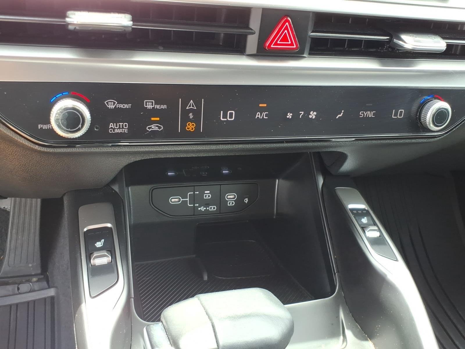 Used 2026 Wolf Gray Kia S image 17