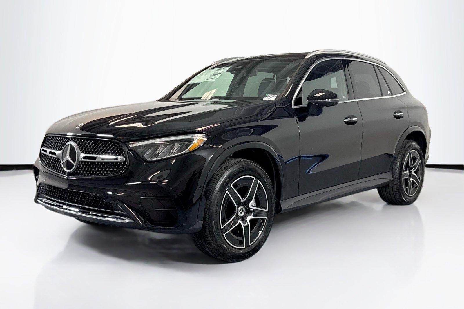 New 2026 Black Mercedes-Benz GLC 300 image 1