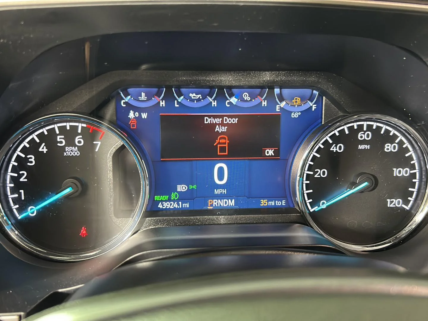 Used 2023 Avalanche Gray Ford XLT image 20