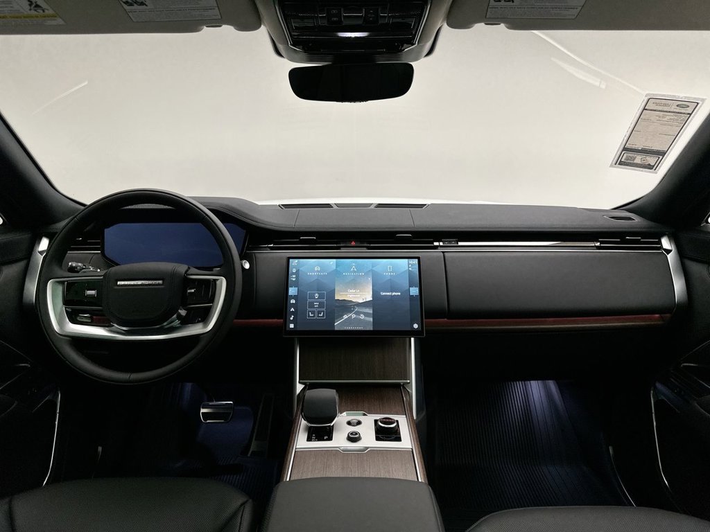 New 2027 Fuji White Land Rover SE image 8
