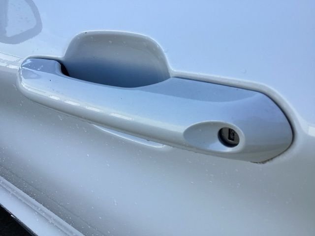 Used 2020 White Ford XLT image 24