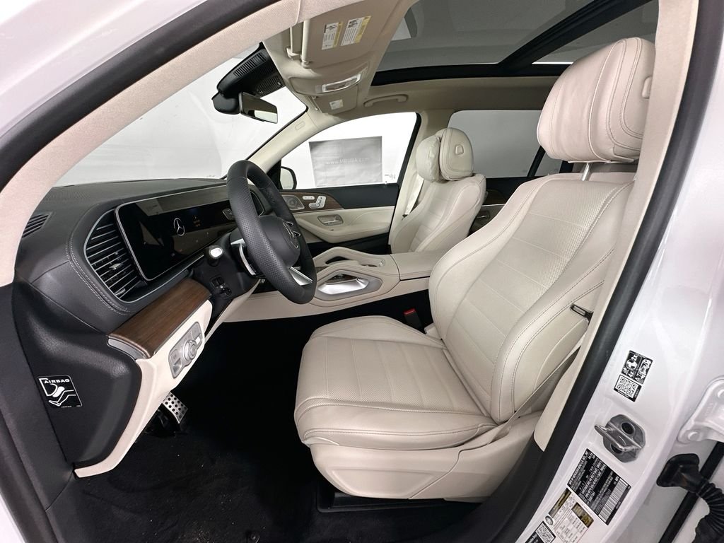 New 2026 Polar White Mercedes-Benz GLS 450 image 22