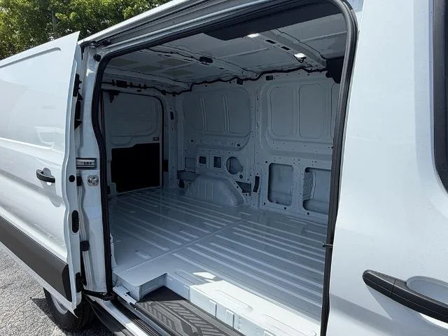 New 2026 Oxford White Ford Cargo Van image 32