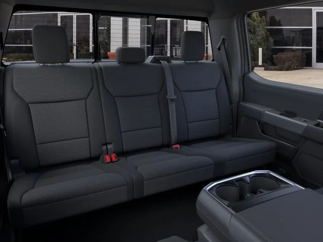 New 2026 Carbonized Gray Metallic Ford XLT image 11