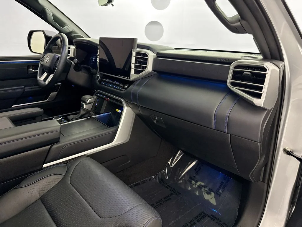 Used 2022 Silver Toyota Platinum image 30