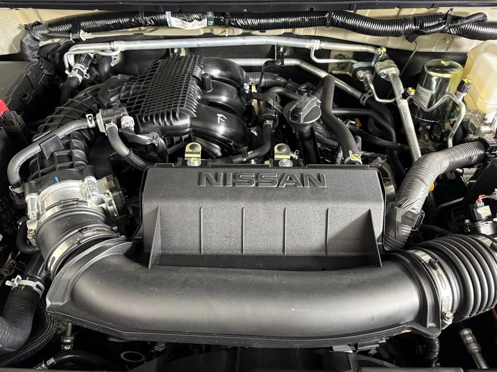 New 2026 Glacier White Nissan King Cab® S image 33