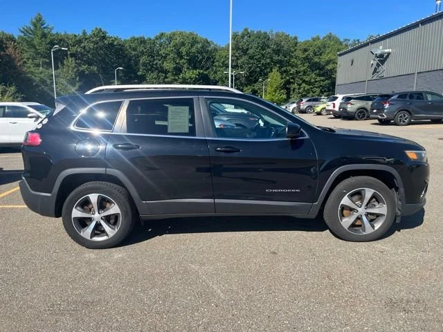 Used 2019 Jeep Cherokee Limited with VIN 1C4PJMDX3KD352883 for sale in Auburn, MA