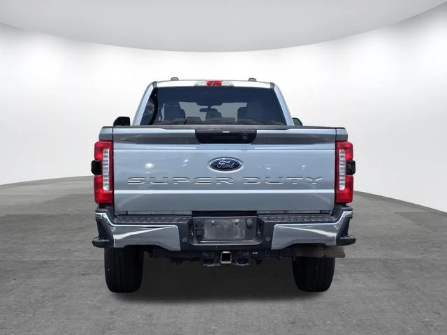 Used 2024 Silver Metallic Ford XLT image 5