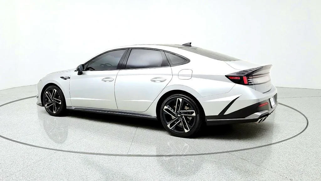 Used 2024 Aero Silver Hyundai N Line 2.5T image 7