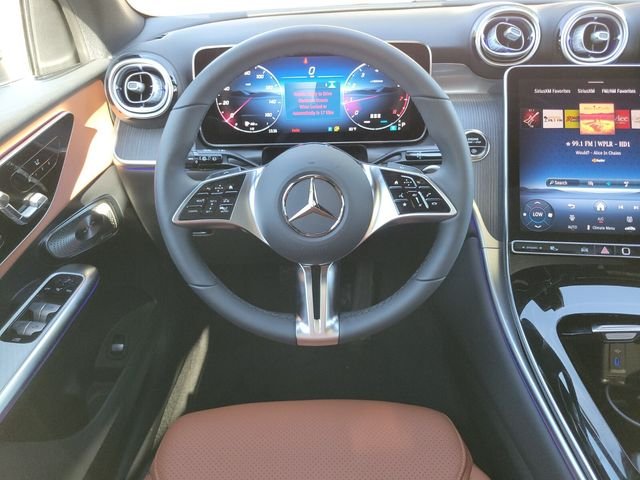 Used 2027 Black Mercedes-Benz GLC 300 image 13