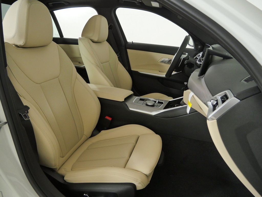 New 2026 Alpine White BMW 330i xDrive image 21